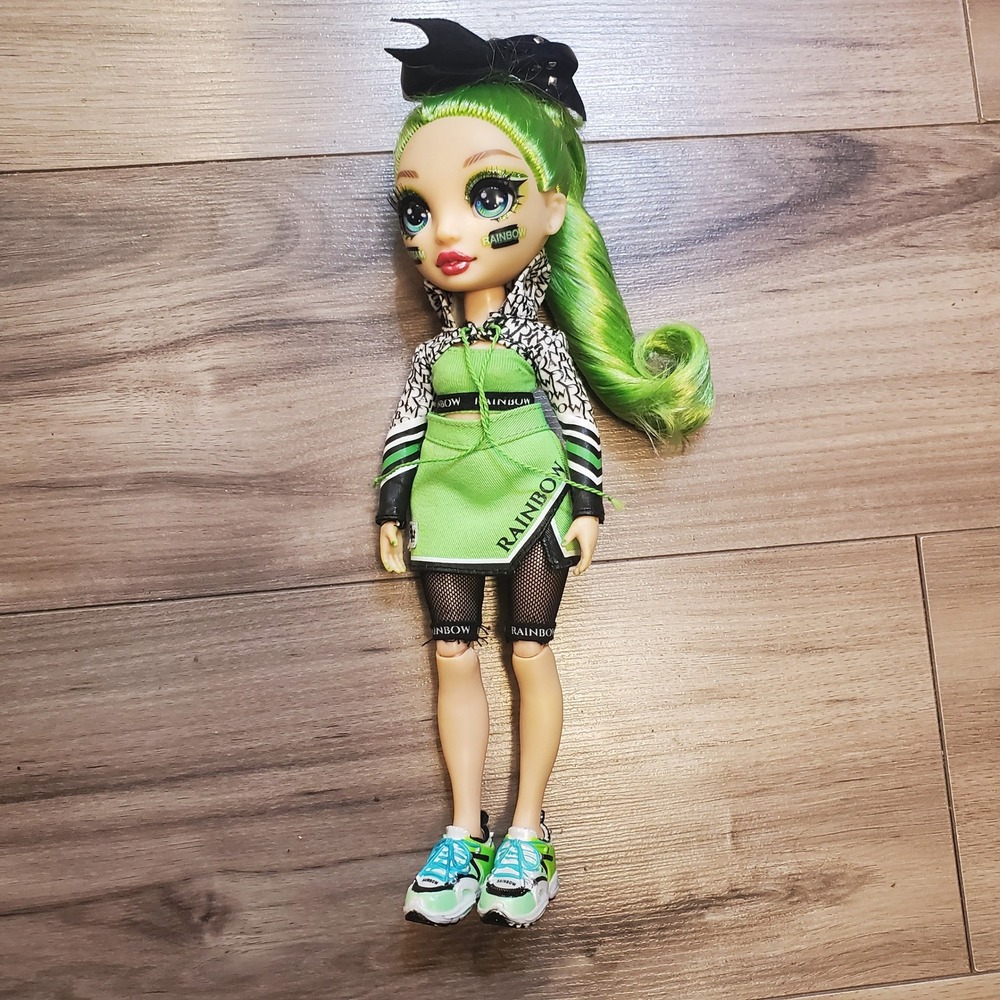 Rainbow High Cheer Doll Jade Hunter Green Fashion Cheerleader Series 1 MGA Doll